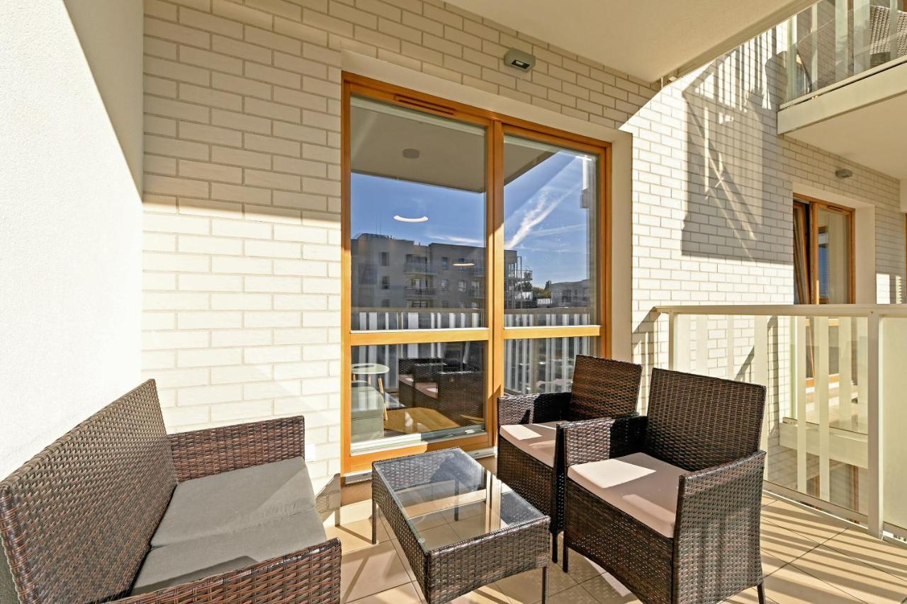 Holiday Apartment Near The Sea - Free Private Parking กดัญสก์ ภายนอก รูปภาพ