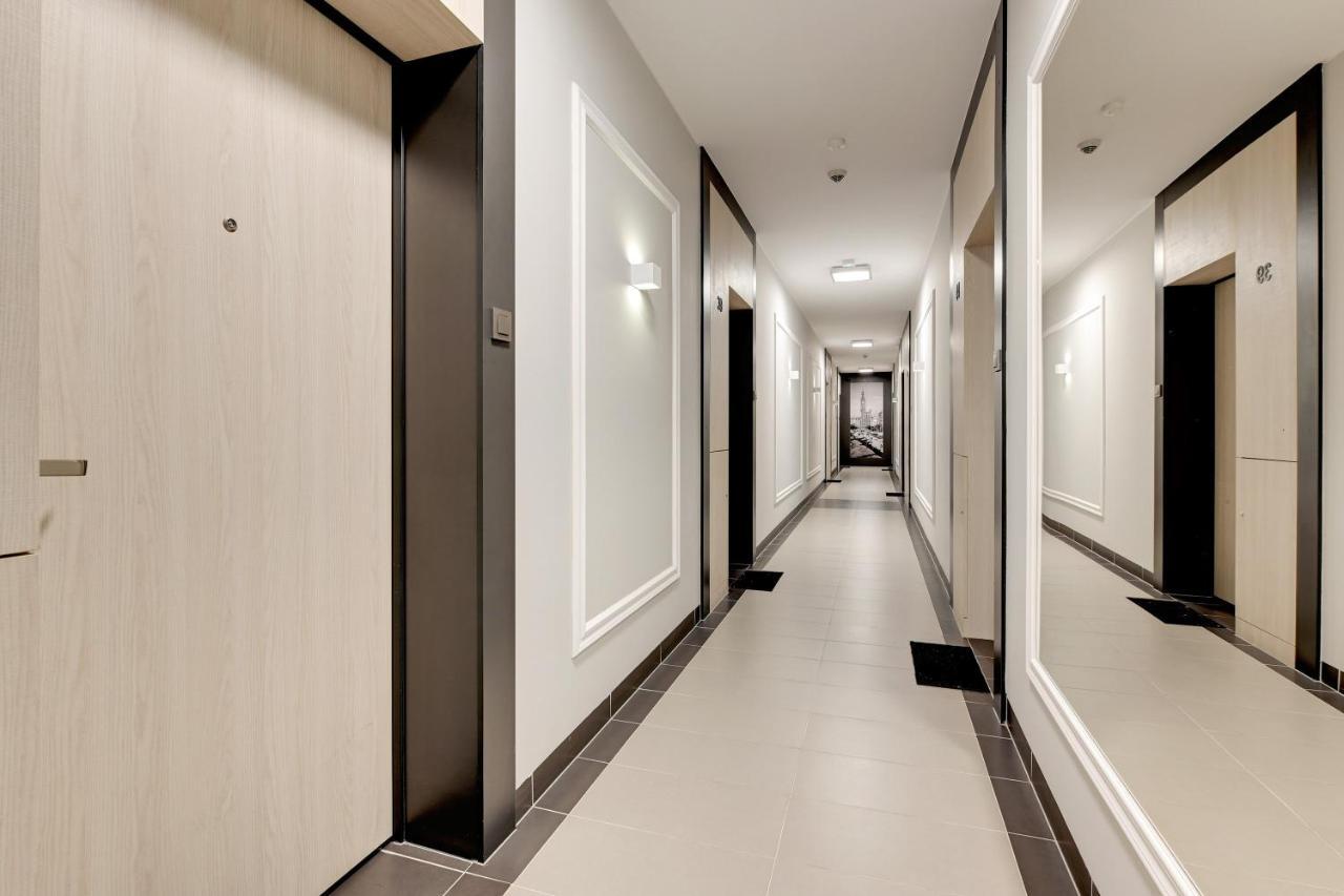 Holiday Apartment Near The Sea - Free Private Parking กดัญสก์ ภายนอก รูปภาพ